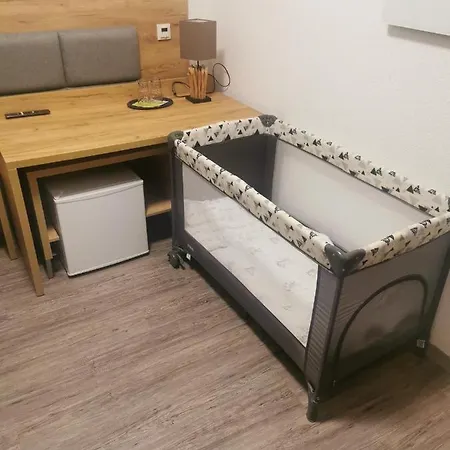 Affittacamere Pension Central Semmering 3*