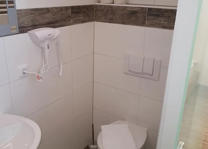 Гостевой дом Pension Central Semmering Земмеринг